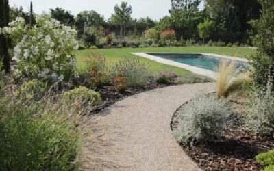 Terrassement de piscine dans le Doubs : comment bien préparer le terrain